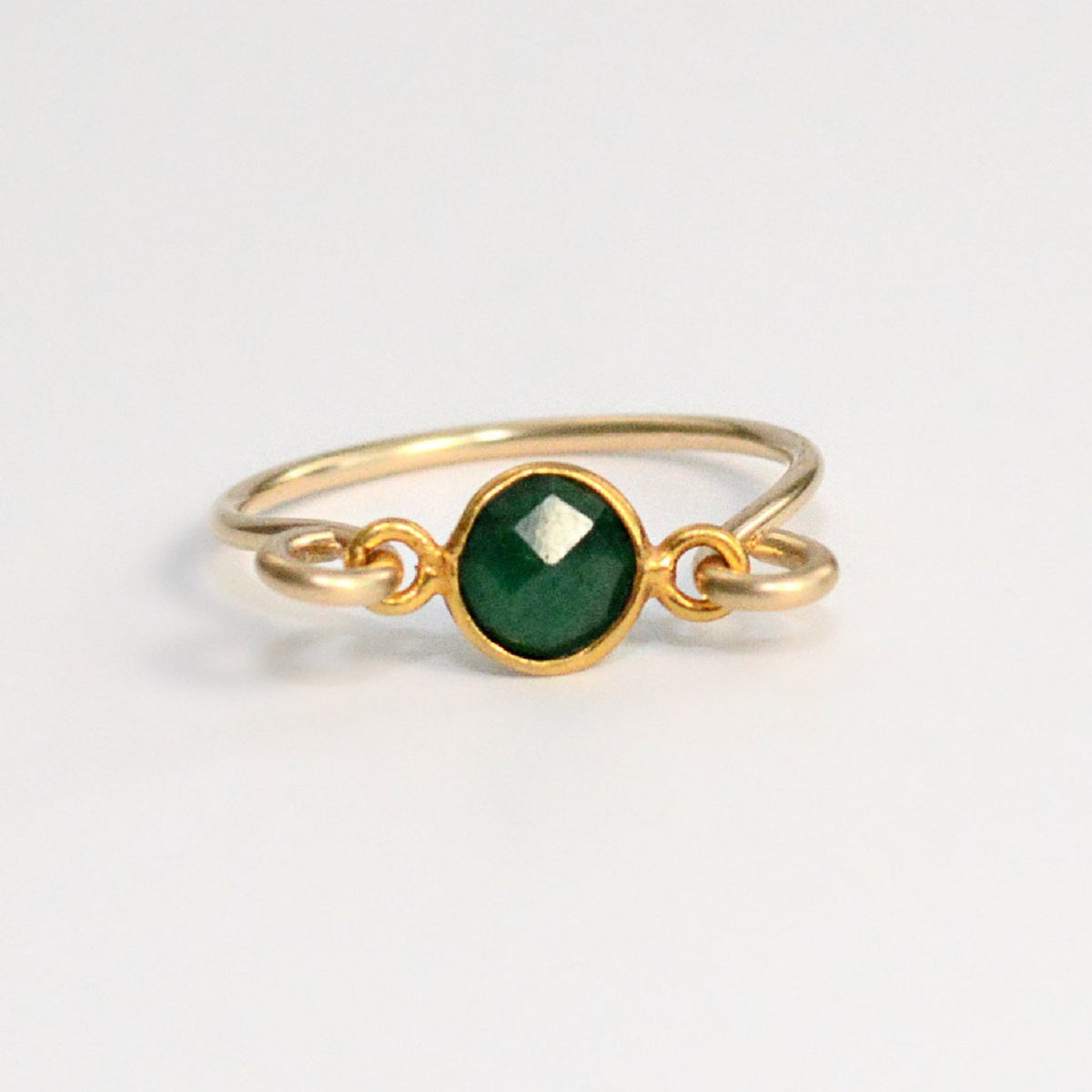 Dainty Emerald Gold Ring