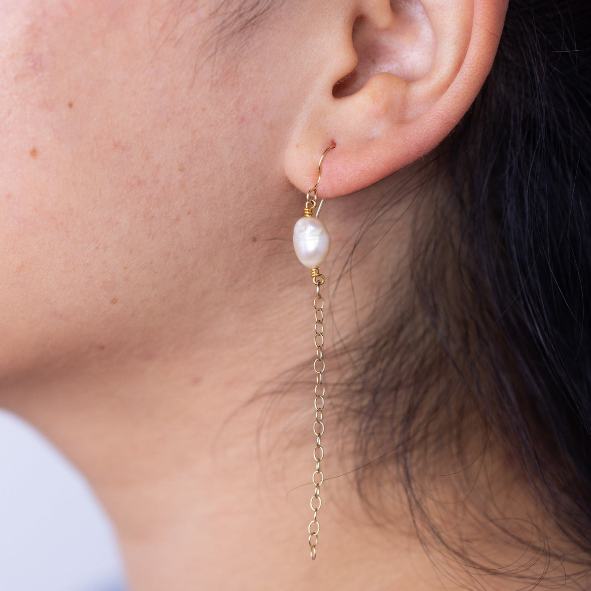 Baroque Pearl Dangle Earring
