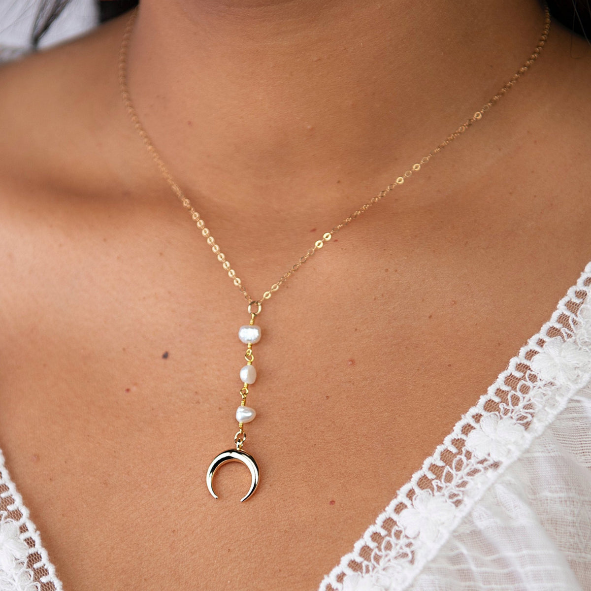 Crescent Horn Pearl Lariat Necklace